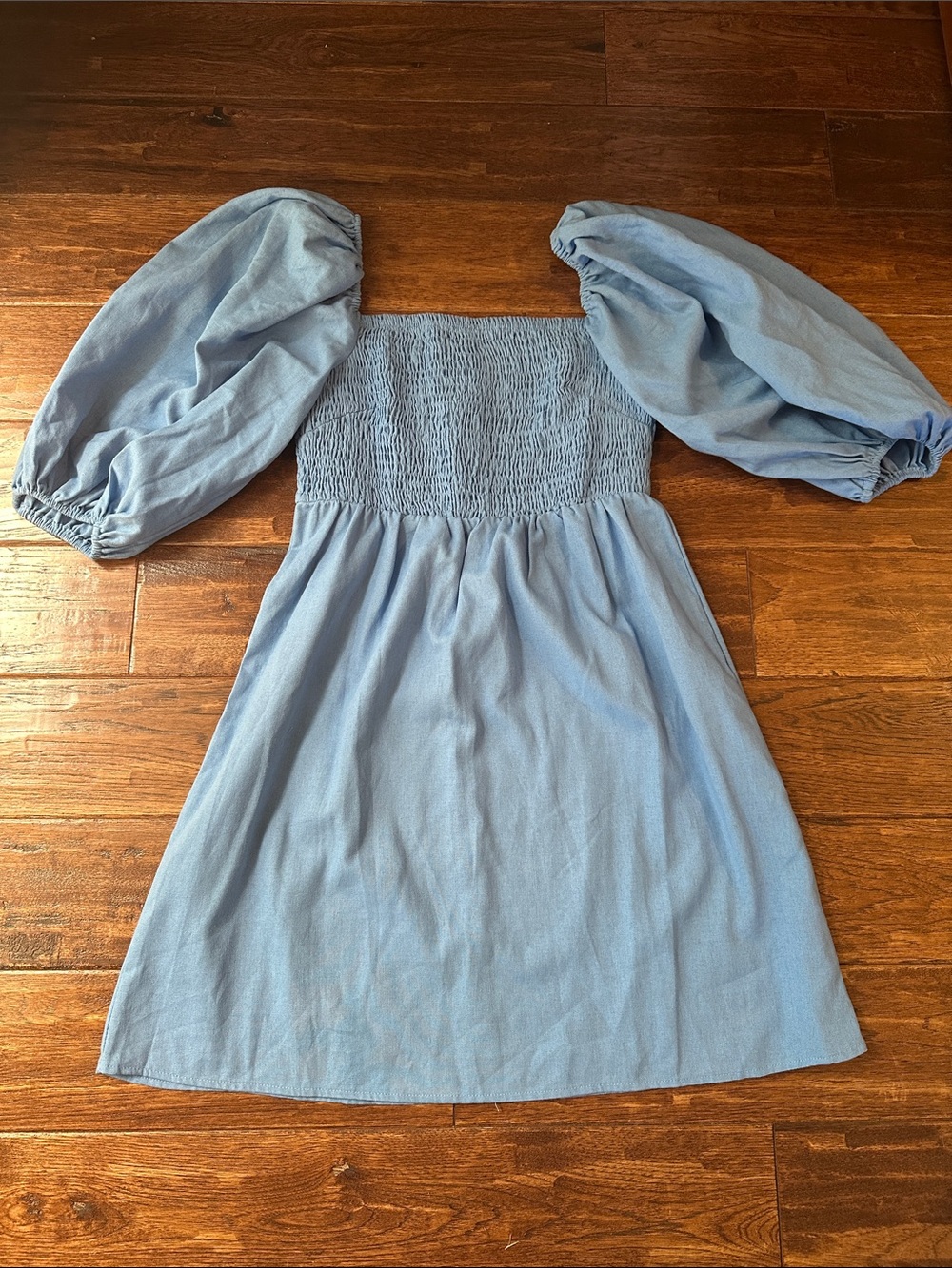 Tuckernuck Blue Smocked Bodice Puff Sleeve Dress